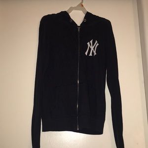 PINK Yankees Zip Up!